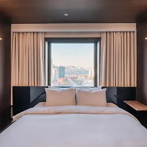 3* Otel The Riverside